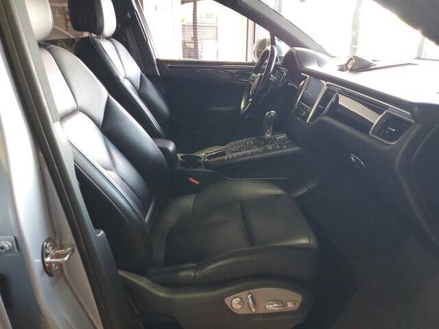 2017 Porsche Macan S