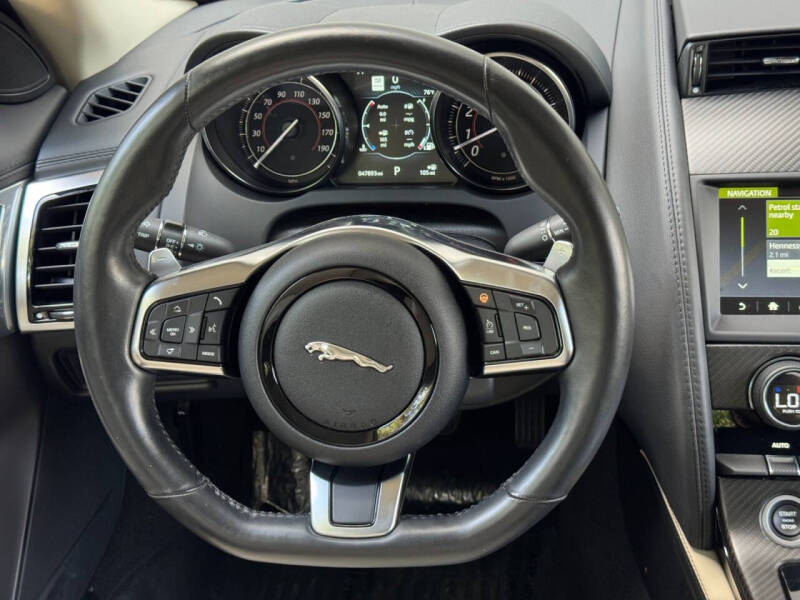 2019 Jaguar F-TYPE R-Dynamic