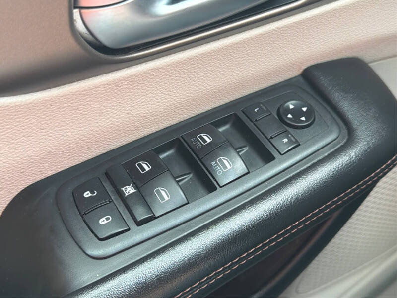 2018 Chrysler Pacifica Touring Plus