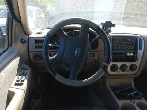 2005 Ford Explorer XLT