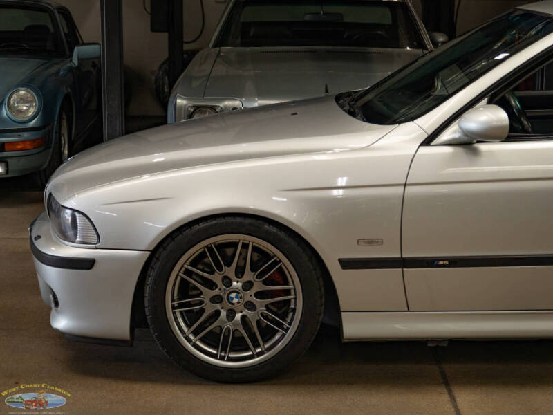 2003 BMW M5