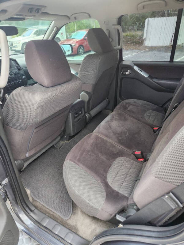 2012 Nissan Pathfinder S