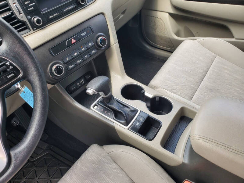 2017 Kia Sportage LX