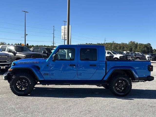 2025 Jeep Gladiator High Tide