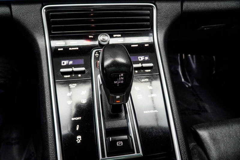 2021 Porsche Panamera 4