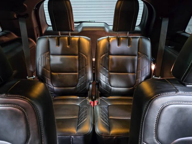 2017 Ford Explorer Platinum