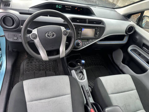 2012 Toyota Prius c Three