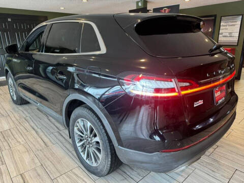 2021 Lincoln Nautilus Reserve