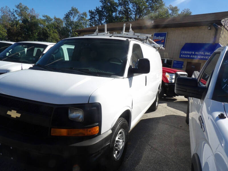2015 Chevrolet Express Cargo Work Van's photo