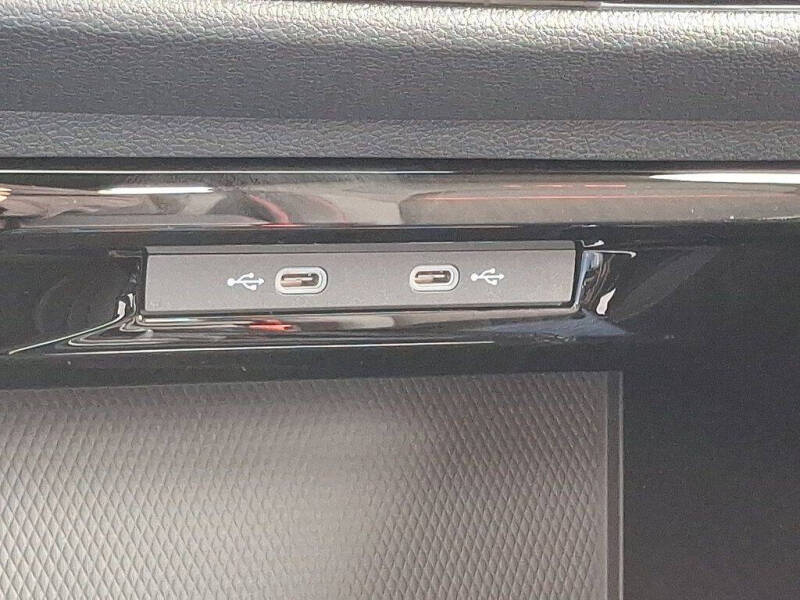 2026 Volkswagen Golf GTI SE