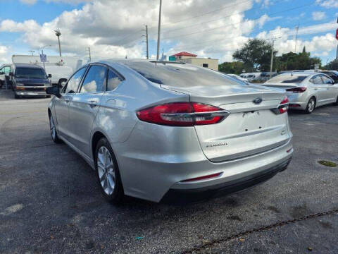 2019 Ford Fusion SE