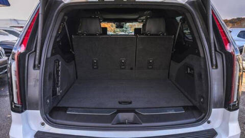 2022 Cadillac Escalade ESV Sport Platinum