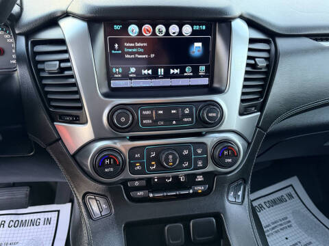 2017 Chevrolet Suburban LT