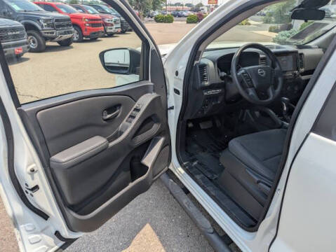 2022 Nissan Frontier S