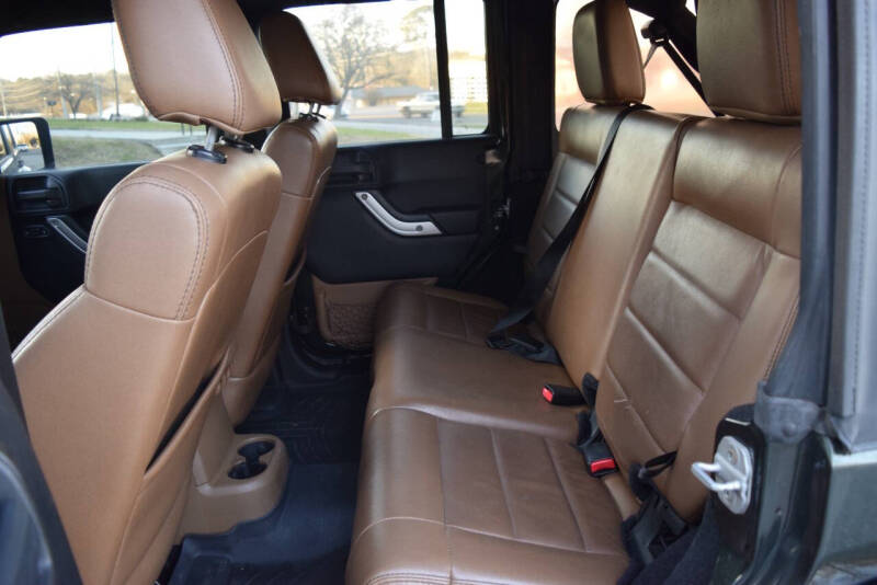 2011 Jeep Wrangler Unlimited Sahara