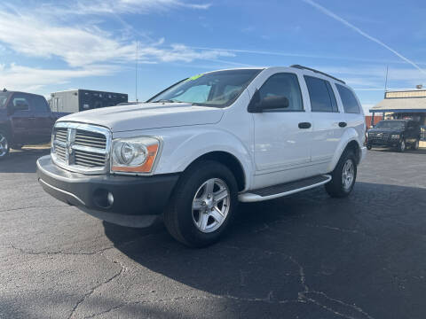 2004 Dodge Durango for sale at AJOULY AUTO SALES in Moore OK