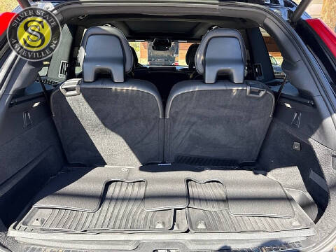 2017 Volvo XC90 T6 R-Design