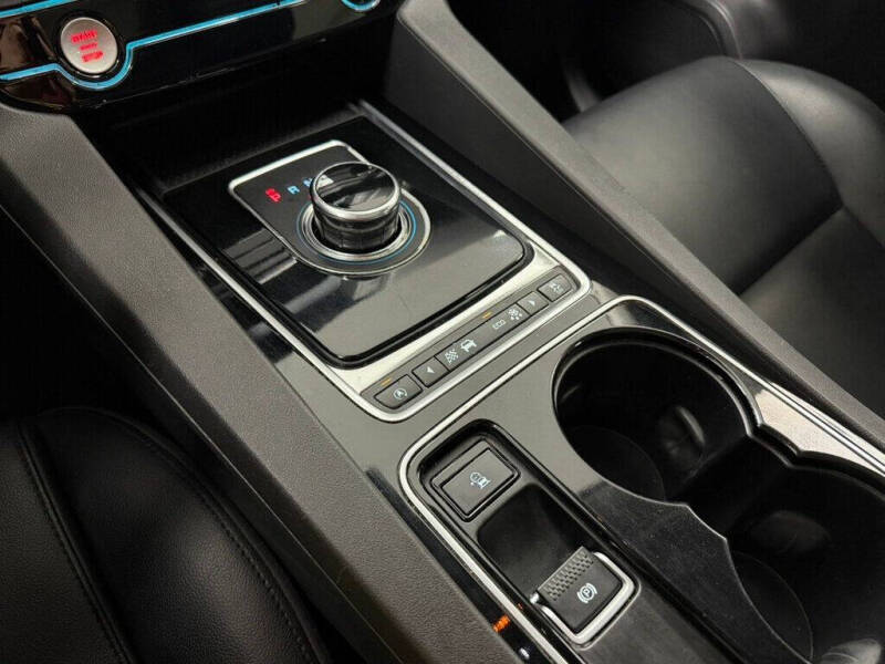 2017 Jaguar F-PACE 35t Premium