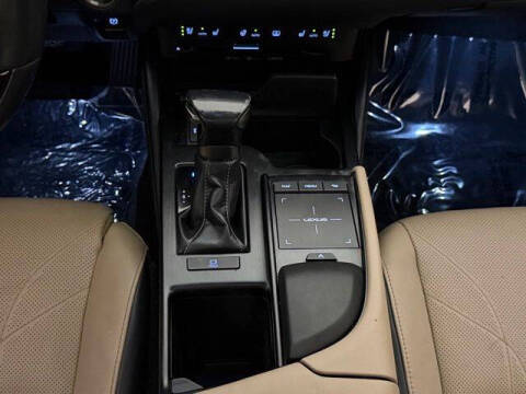 2019 Lexus ES 350