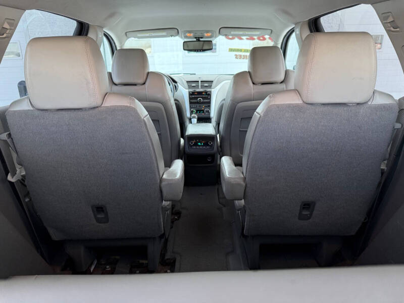 2012 Chevrolet Traverse LT