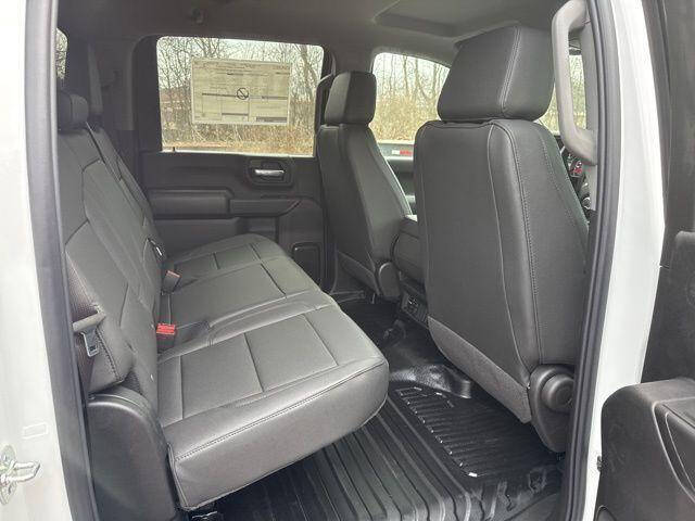 2025 GMC Sierra 3500HD CC Pro