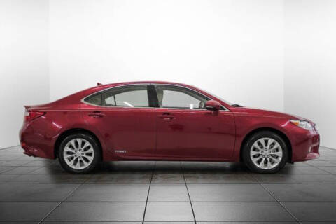 2014 Lexus ES 300h