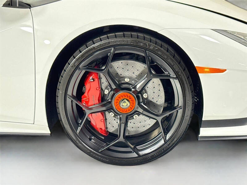 2024 Lamborghini Huracan Tecnica