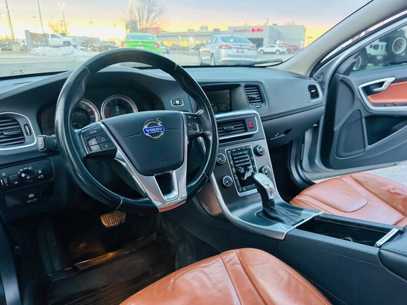 2013 Volvo S60 T5 Premier