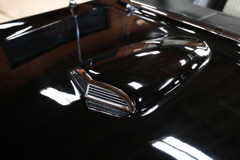 1956 Ford Thunderbird