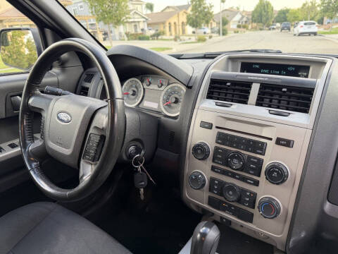 2010 Ford Escape XLT
