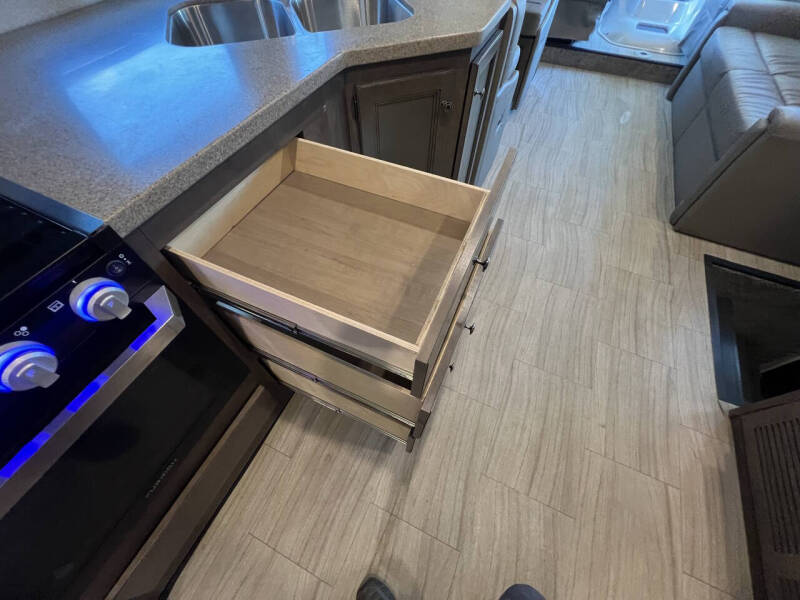 2021 Thor Motor Coach Windsport 34J