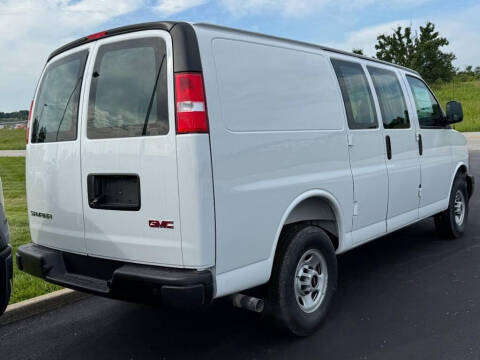 2026 GMC Savana 2500