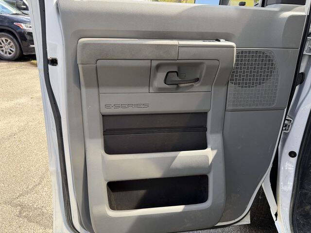 2023 Ford E-Series