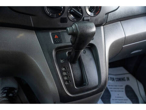 2019 Nissan NV200 SV