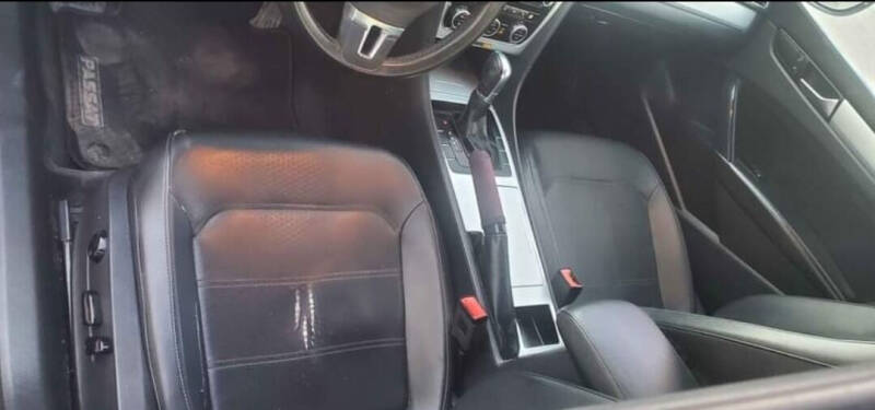 2012 Volkswagen Passat SE