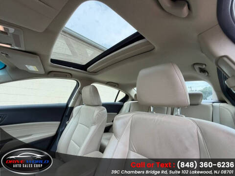 2013 Acura ILX 2.0L w/Premium