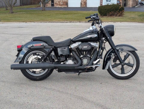 2016 Harley-Davidson FLD Switchback