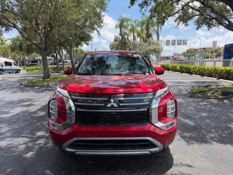 2025 Mitsubishi Outlander SE