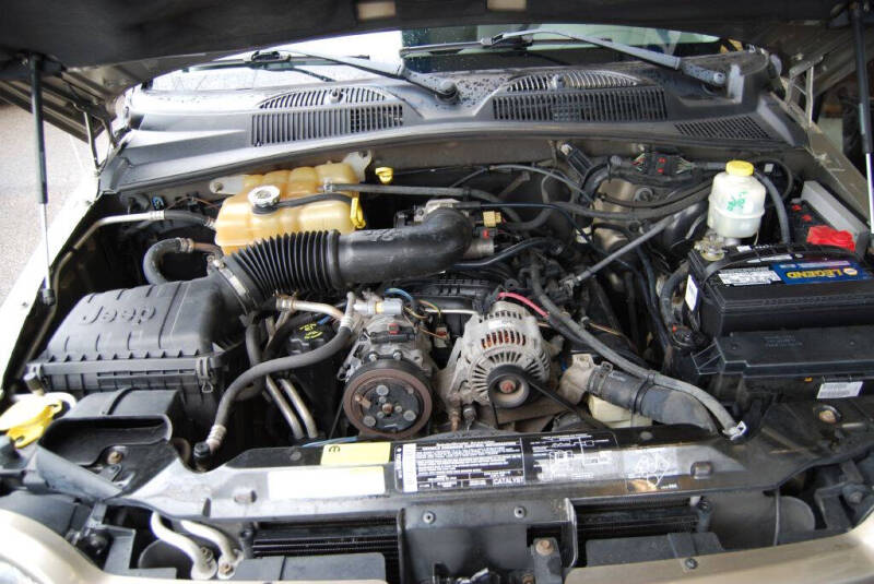 2004 Jeep Liberty Sport