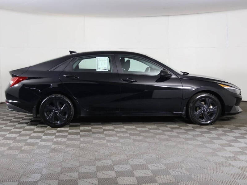 2023 Hyundai Elantra Hybrid Blue