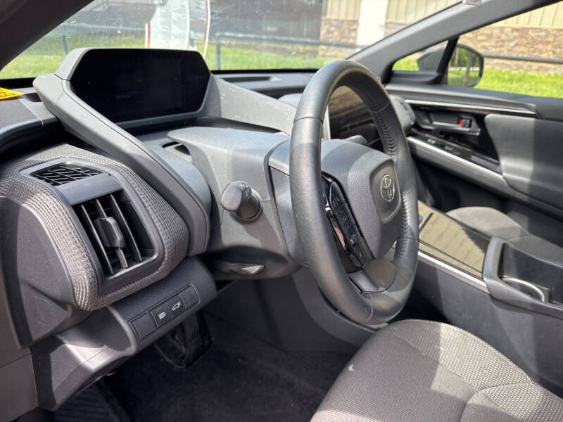 2024 Toyota bZ4X XLE