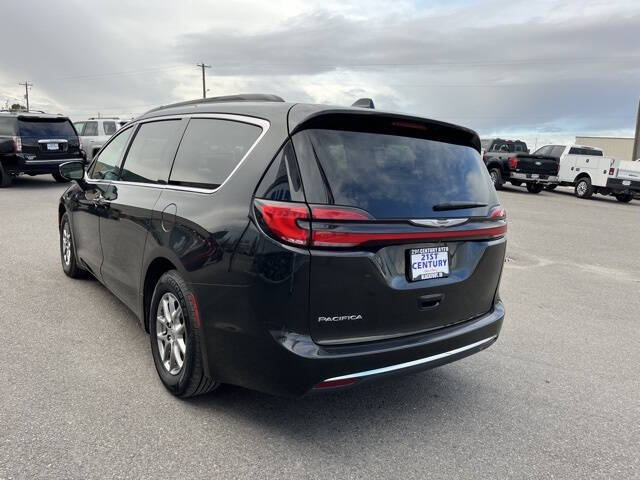 2022 Chrysler Pacifica Touring