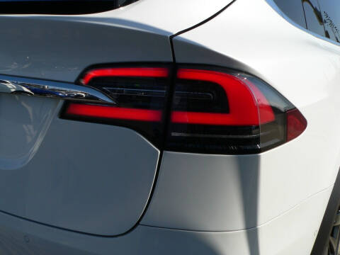 2017 Tesla Model X 75D