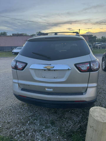 2017 Chevrolet Traverse LT