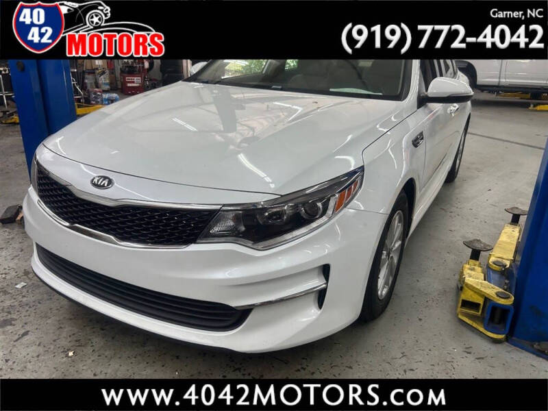 2017 Kia Optima LX AT's photo