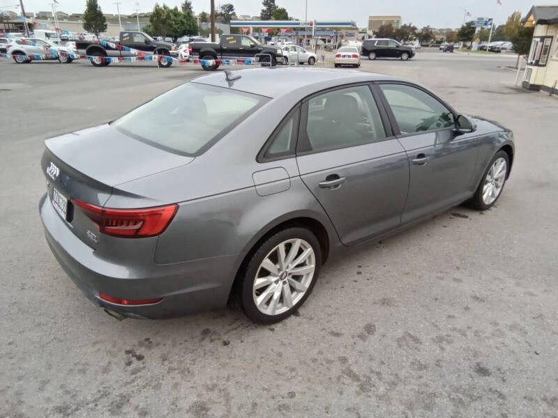 2017 Audi A4 2.0T quattro Premium