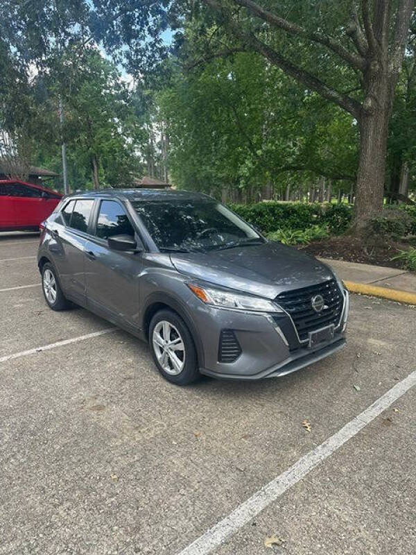 2021 Nissan Kicks S