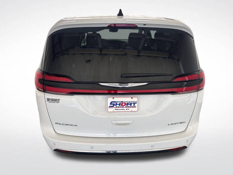 2024 Chrysler Pacifica Limited