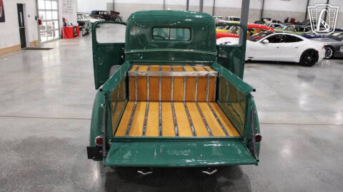 1947 Ford F-100