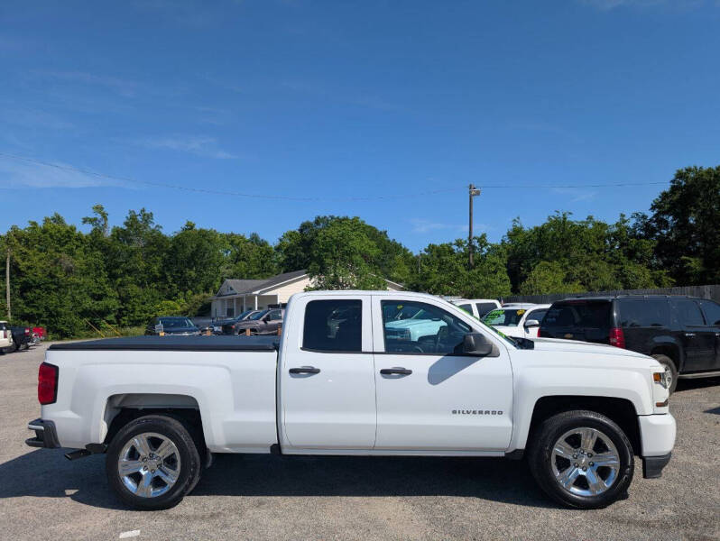 2019 Chevrolet Silverado 1500 LD Custom